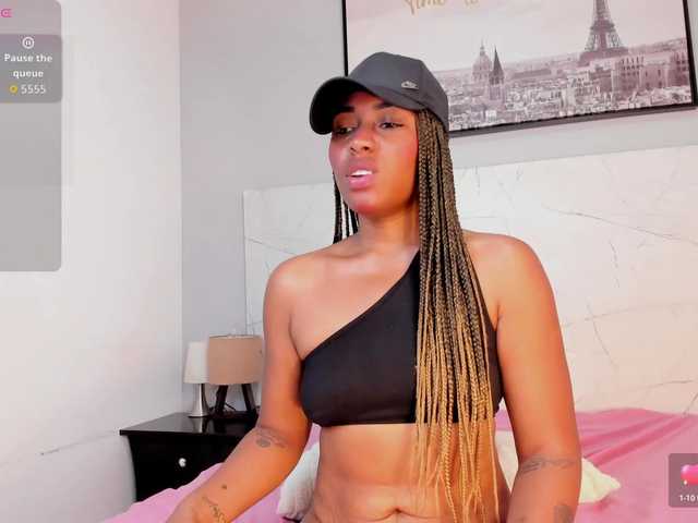 SANAIAHOT live cam on BongaCams
