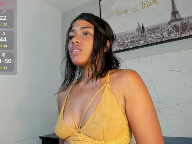 SANAIAHOT live cam on BongaCams