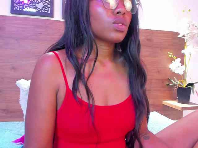 SANAIAHOT webcam