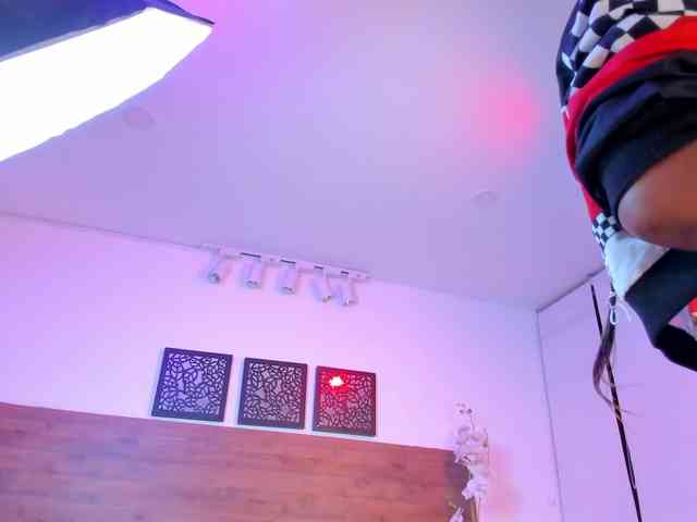 SANAIAHOT webcam