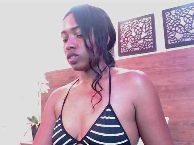 SANAIAHOT webcam