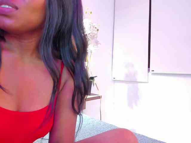 SANAIAHOT webcam