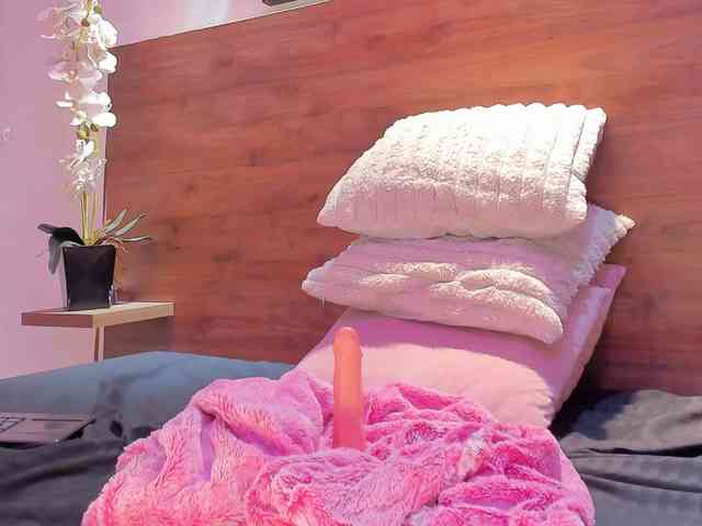 SANAIAHOT webcam