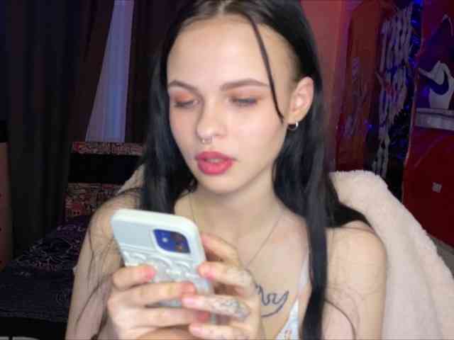 Molly-Klinkin webcam