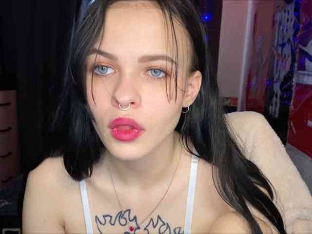 Molly-Klinkin webcam