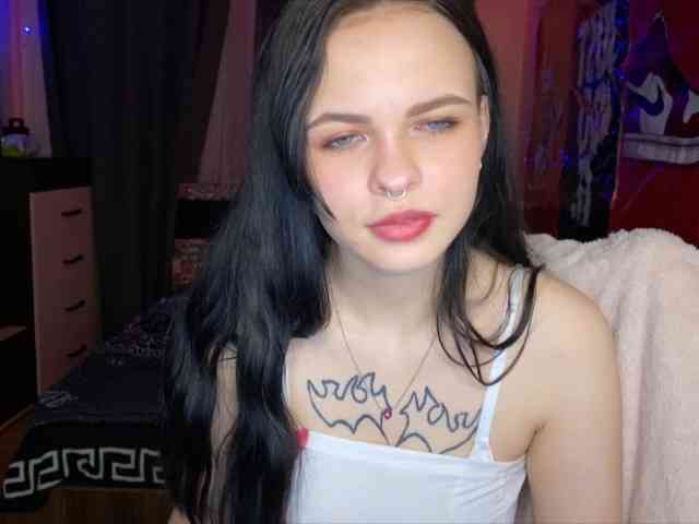 Molly-Klinkin webcam