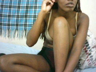 Sexyqueen2's Live Webcam