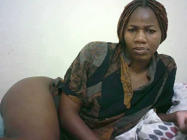 Sexyqueen2 live cam on UnifiedCams