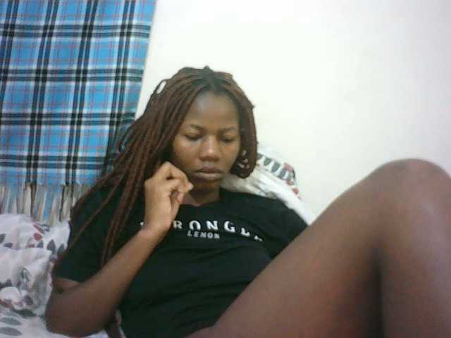 Sexyqueen2 live cam preview