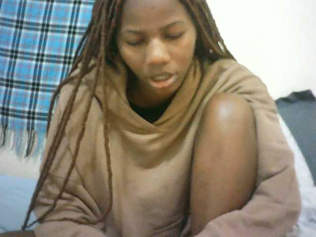 Sexyqueen2 live cam preview