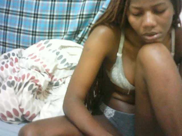 Sexyqueen2 live cam preview