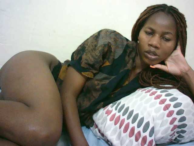 Sexyqueen2 live cam on UnifiedCams