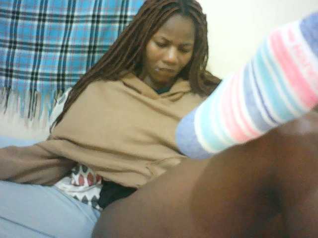 Sexyqueen2 live cam on BongaCams