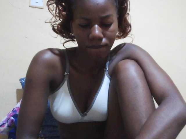 Sexyqueen2 live cam preview