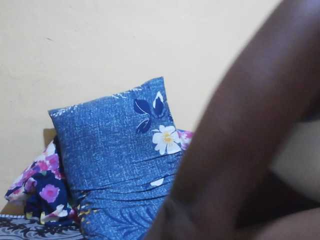 Sexyqueen2 live cam preview