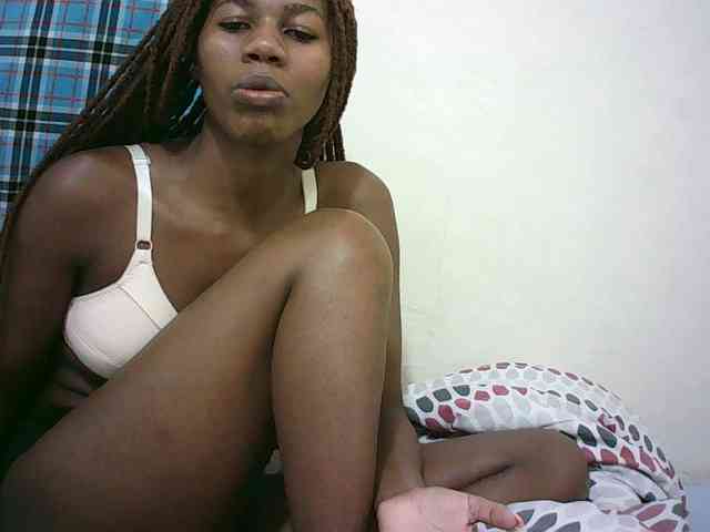 Sexyqueen2 webcam