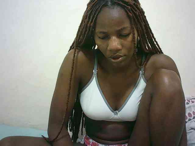Sexyqueen2 webcam