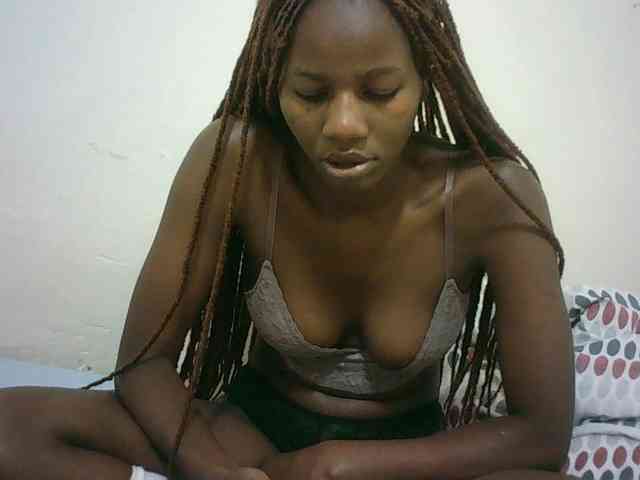 Sexyqueen2 webcam