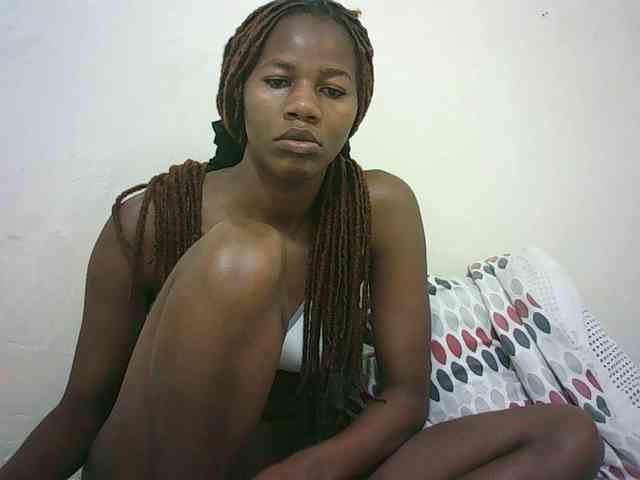 Sexyqueen2 webcam
