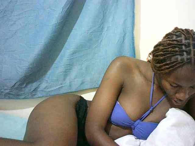 Sexyqueen2 webcam