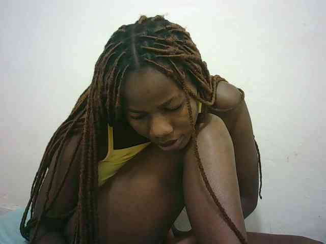 Sexyqueen2 webcam