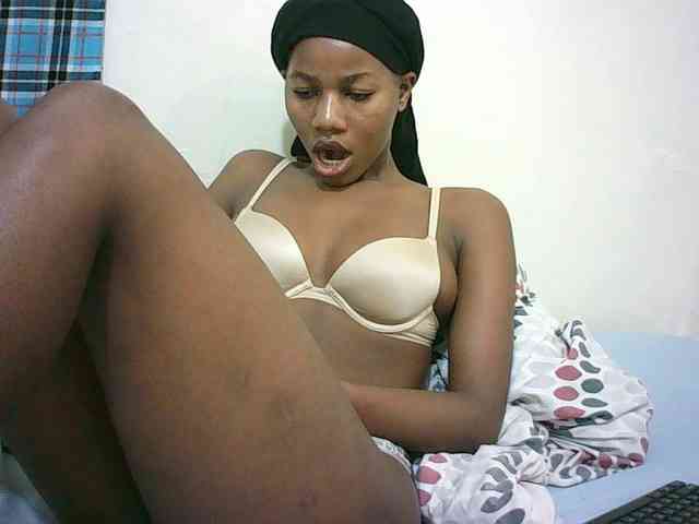 Sexyqueen2 webcam