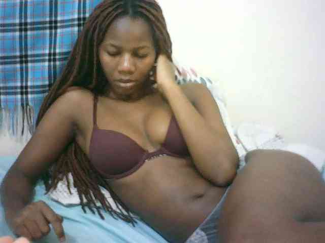 Sexyqueen2 webcam