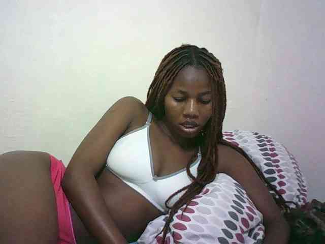 Sexyqueen2 webcam
