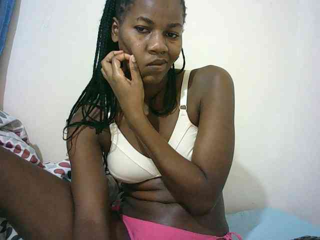 Sexyqueen2 webcam
