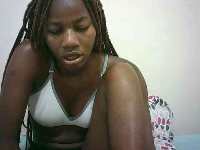 Sexyqueen2 webcam