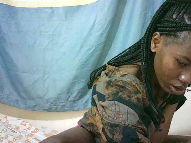 Sexyqueen2 webcam
