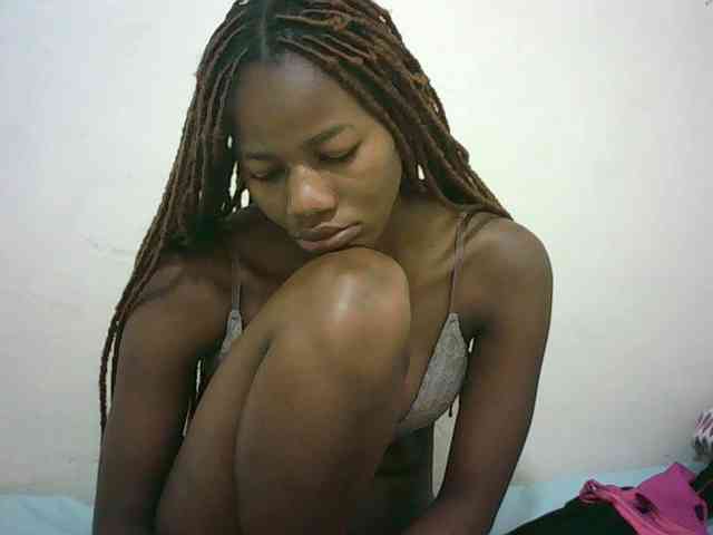 Sexyqueen2 webcam