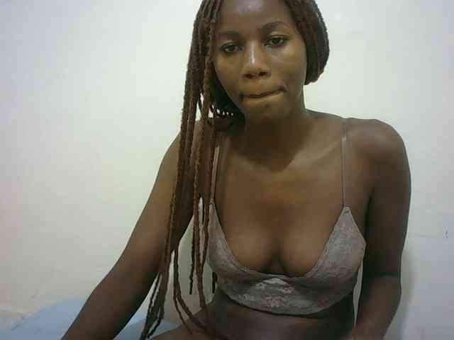 Sexyqueen2 webcam