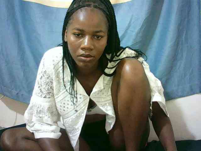 Sexyqueen2 webcam