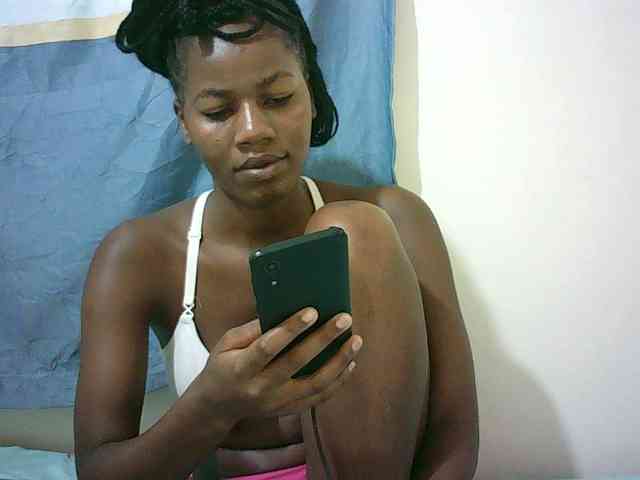 Sexyqueen2 webcam