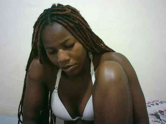 Sexyqueen2 webcam
