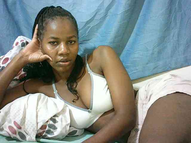 Sexyqueen2 webcam