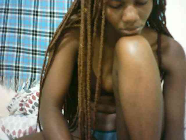 Sexyqueen2 webcam