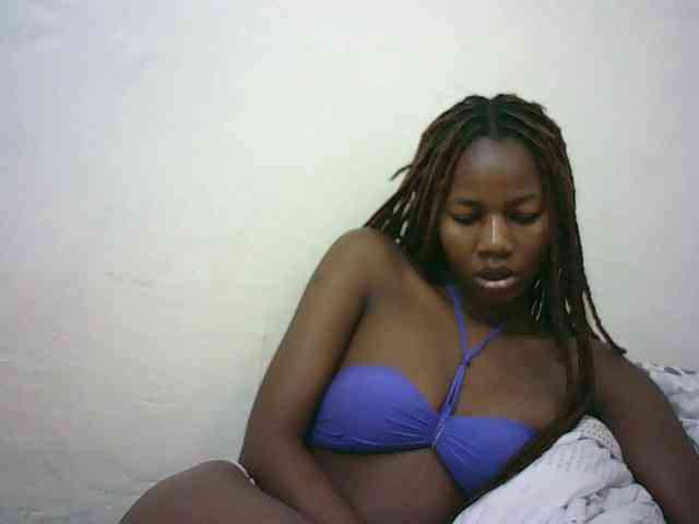 Sexyqueen2 webcam