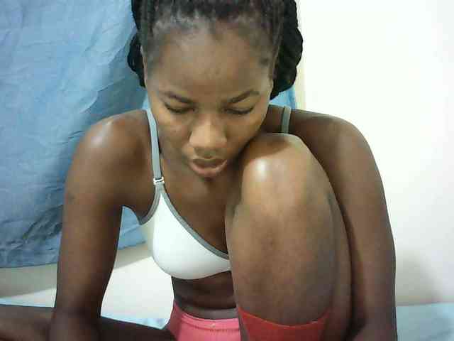 Sexyqueen2 webcam