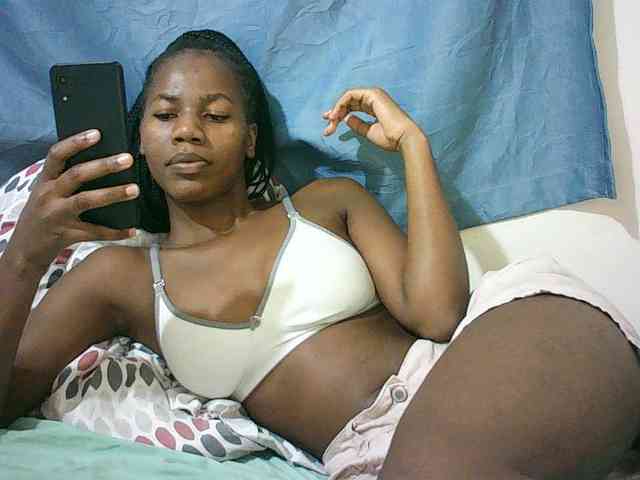 Sexyqueen2 webcam