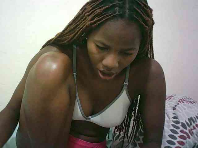 Sexyqueen2 webcam