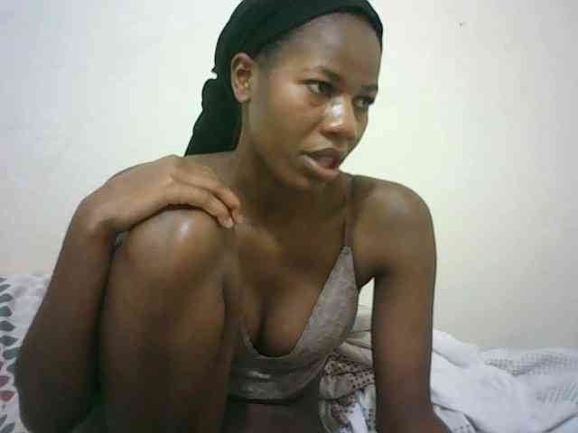 Sexyqueen2 webcam