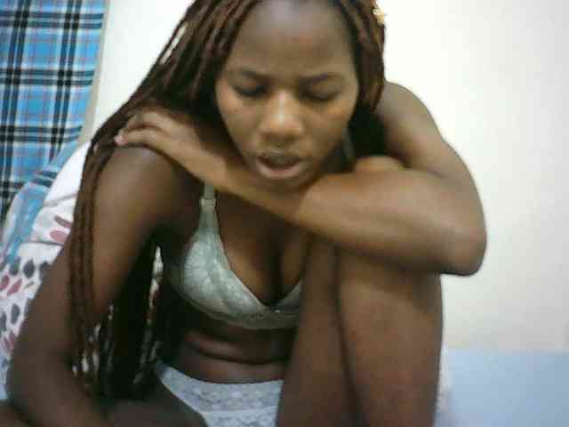 Sexyqueen2 webcam