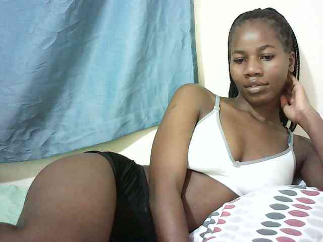 Sexyqueen2 webcam