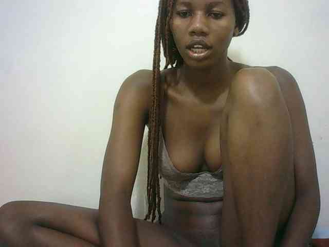 Sexyqueen2 webcam