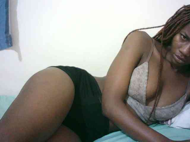 Sexyqueen2 webcam