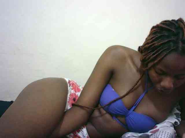 Sexyqueen2 webcam