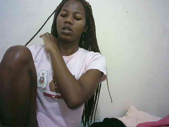 Sexyqueen2 webcam