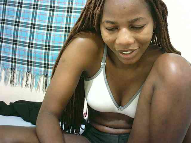 Sexyqueen2 webcam